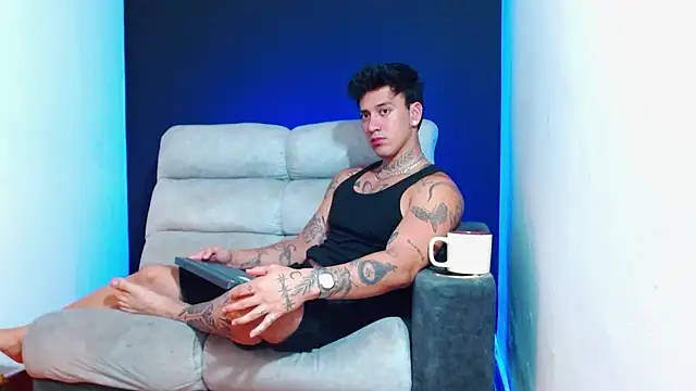 JUSTIN FULLER1 online show from 01/15/26, 05:45