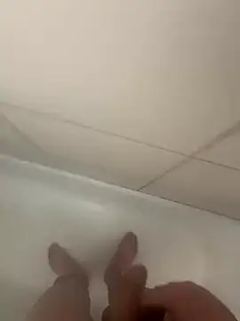 Snapshot of daddyjake101 chatting on 10/17/25, 02:37 daddyjake101 online show from 10/17/25, 02:37