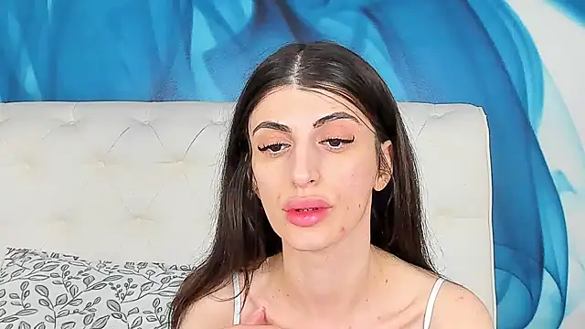 SkinnyDolly online show from 03/29/26, 02:00