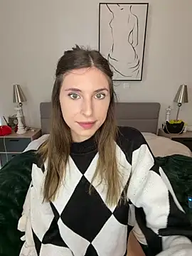 emma05 online show from 05/05/26, 05:59