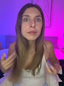 emma05 online show from 05/12/26, 08:44