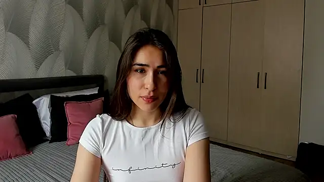 Bambiii bby online show from 03/22/26, 04:05