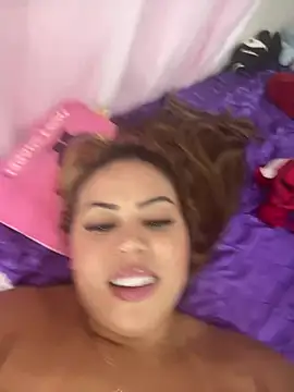 lariic online show from 01/23/25, 12:46