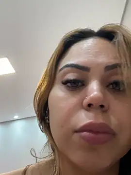 lariic online show from 03/14/26, 11:37