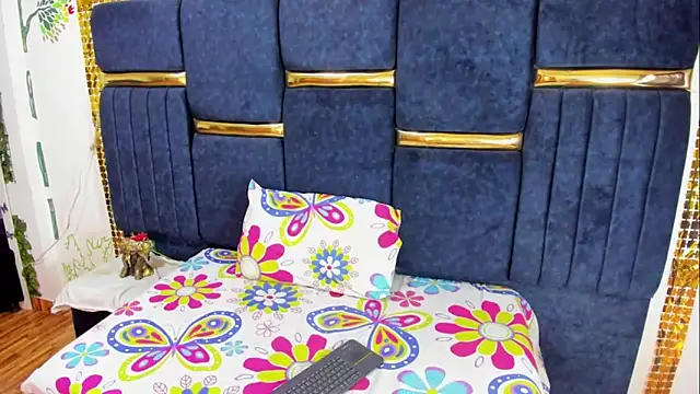 skaysanchez1 online show from 10/11/25, 07:45