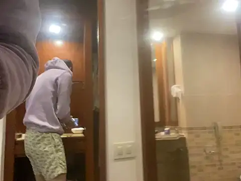 Snapshot of emylolo9 chatting on 01/26/25, 11:39 emylolo9 online show from 01/26/25, 11:39