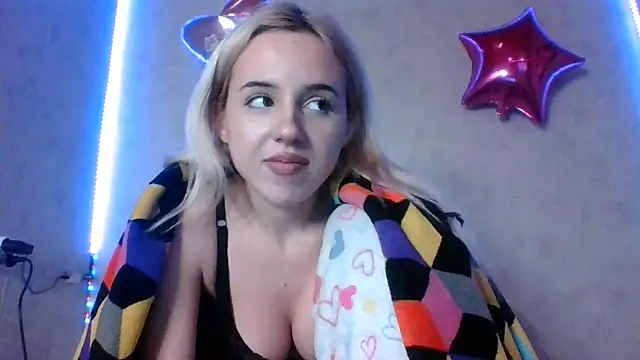 Puregirlaa online show from 03/01/25, 12:34