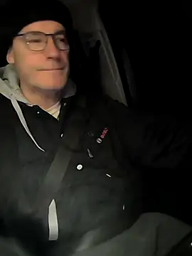 Snapshot of bogland33 chatting on 02/28/25, 07:03 bogland33 online show from 02/28/25, 07:03