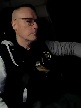 Snapshot of bogland33 chatting on 03/21/25, 07:13 bogland33 online show from 03/21/25, 07:13