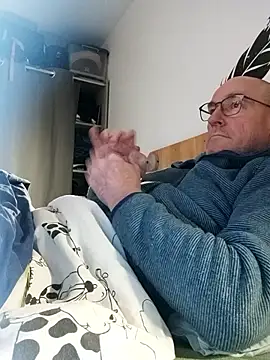 bogland33 online show from 01/14/26, 07:30