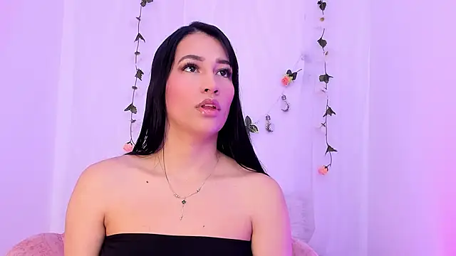 Sara Kurt online show from 02/24/25, 12:16