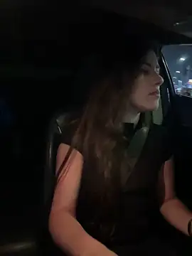 Snapshot of ARITOO_ chatting on 12/16/24, 12:26 ARITOO online show from 12/16/24, 12:26