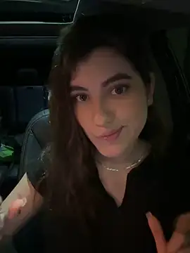 Snapshot of ARITOO_ chatting on 12/25/24, 03:29 ARITOO online show from 12/25/24, 03:29