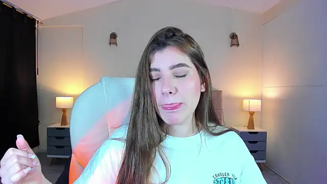 Snapshot of ARITOO_ chatting on 12/27/24, 05:52 ARITOO online show from 12/27/24, 05:52