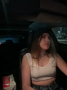 Snapshot of ARITOO_ chatting on 12/28/24, 03:26 ARITOO online show from 12/28/24, 03:26