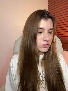 Snapshot of ARITOO_ chatting on 02/24/25, 03:33 ARITOO online show from 02/24/25, 03:33