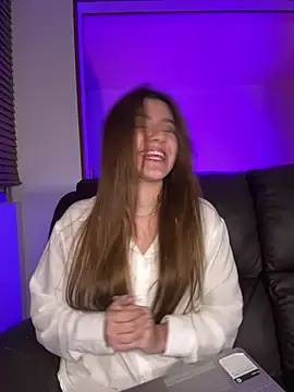 Snapshot of ARITOO_ chatting on 03/05/25, 06:54 ARITOO online show from 03/05/25, 06:54