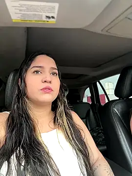 Snapshot of ARITOO_ chatting on 09/27/25, 08:14 ARITOO online show from 09/27/25, 08:14