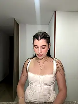 Snapshot of ARITOO_ chatting on 11/25/25, 11:38 ARITOO online show from 11/25/25, 11:38