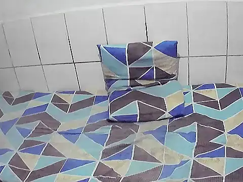 pierdona online show from 10/12/25, 01:43