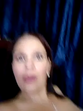 Snapshot of sthefania1710 chatting on 02/15/25, 01:16 sthefania1710 online show from 02/15/25, 01:16