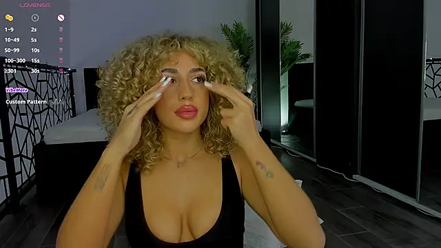 CurlyAnt0 online show from 01/09/26, 08:06