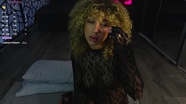 CurlyAnt0 online show from 04/07/26, 05:08