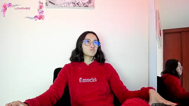 Snapshot of its__angelica_ chatting on 01/04/25, 03:40 its  angelica  online show from 01/04/25, 03:40