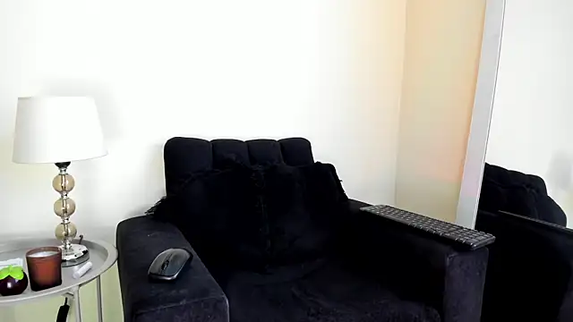 its  angelica  online show from 05/03/26, 06:47