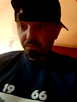 Snapshot of HungJonny99 chatting on 03/01/25, 11:47 HungJonny99 online show from 03/01/25, 11:47