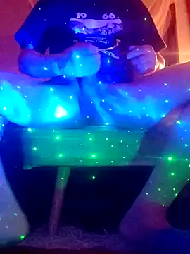 Snapshot of HungJonny99 chatting on 03/02/25, 12:54 HungJonny99 online show from 03/02/25, 12:54