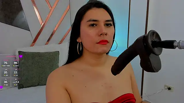 Snapshot of caroline_jensen18 chatting on 10/04/25, 12:14 caroline jensen18 online show from 10/04/25, 12:14