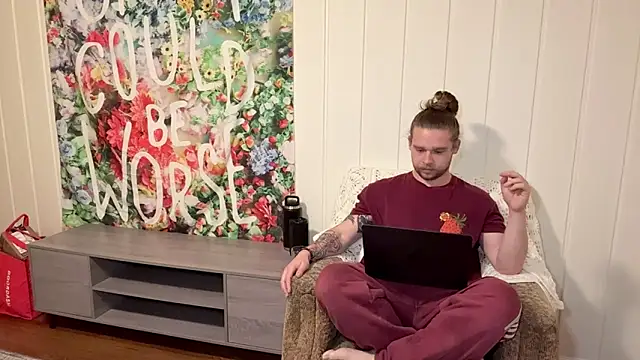 DaddydayDrinkzz online show from 12/23/25, 05:16