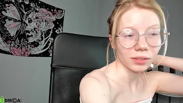 Esme Runn online show from 05/28/26, 03:37