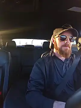 Snapshot of SirYummy18 chatting on 01/16/25, 02:51 SirYummy18 online show from 01/16/25, 02:51