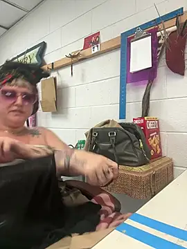 Snapshot of Babette_xox chatting on 03/18/26, 07:44 Babette xox online show from 03/18/26, 07:44