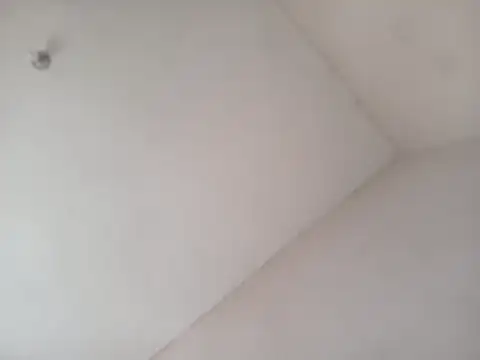 difredis09 online show from 04/10/26, 01:49