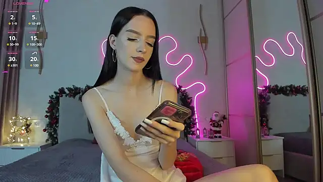 flora off online show from 01/09/25, 12:30