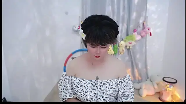 Fan ting online show from 10/11/25, 03:21