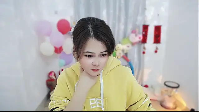 Fan ting online show from 03/04/26, 04:40