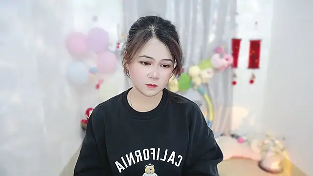 Fan ting online show from 04/25/26, 05:43