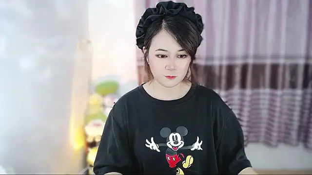 Snapshot of Fan_ting chatting on 07/04/26, 02:23 Fan ting online show from 07/04/26, 02:23