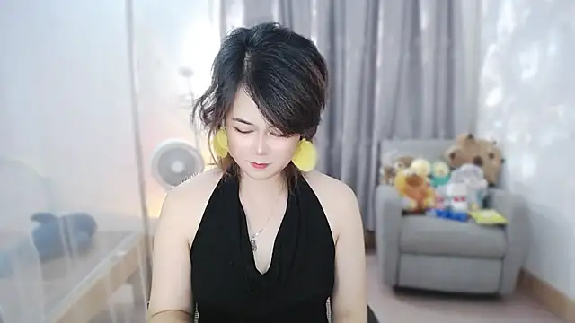 Snapshot of Fan_ting chatting on 07/15/26, 12:54 Fan ting online show from 07/15/26, 12:54