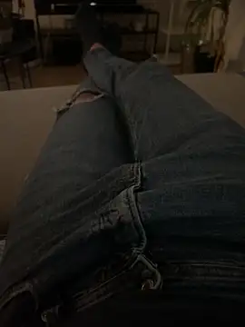 RSR 26689 online show from 02/07/25, 03:41