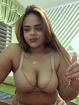 Evabigass online show from 12/08/24, 06:39