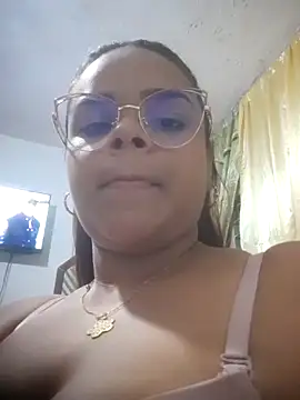 Evabigass online show from 02/18/25, 11:41