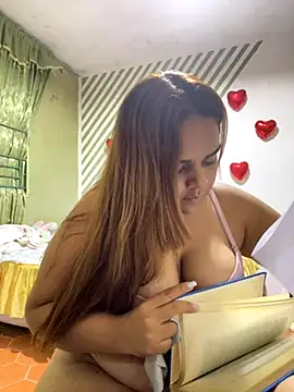 Evabigass online show from 11/04/25, 01:16