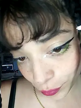 Snapshot of Elvishcassie_ chatting on 01/10/25, 12:59 Elvishcassie  online show from 01/10/25, 12:59