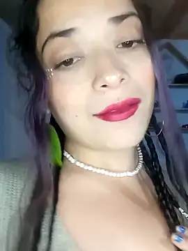 Snapshot of Elvishcassie_ chatting on 02/12/25, 09:01 Elvishcassie  online show from 02/12/25, 09:01