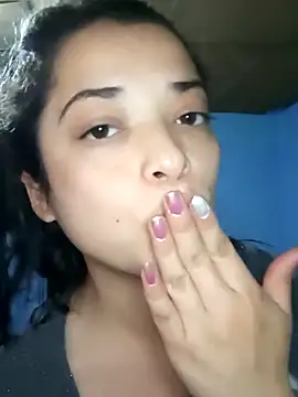 Snapshot of Elvishcassie_ chatting on 09/30/25, 02:00 Elvishcassie  online show from 09/30/25, 02:00